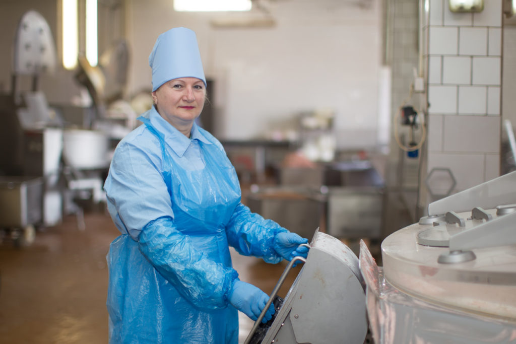 Everything You Need To Know About Disposable Aprons - Sterimax Global